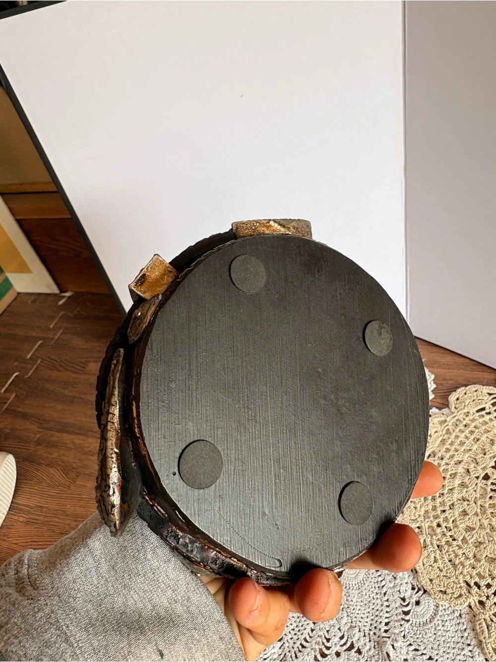 Brown Ceramic Western Belt Buckle Ashtray